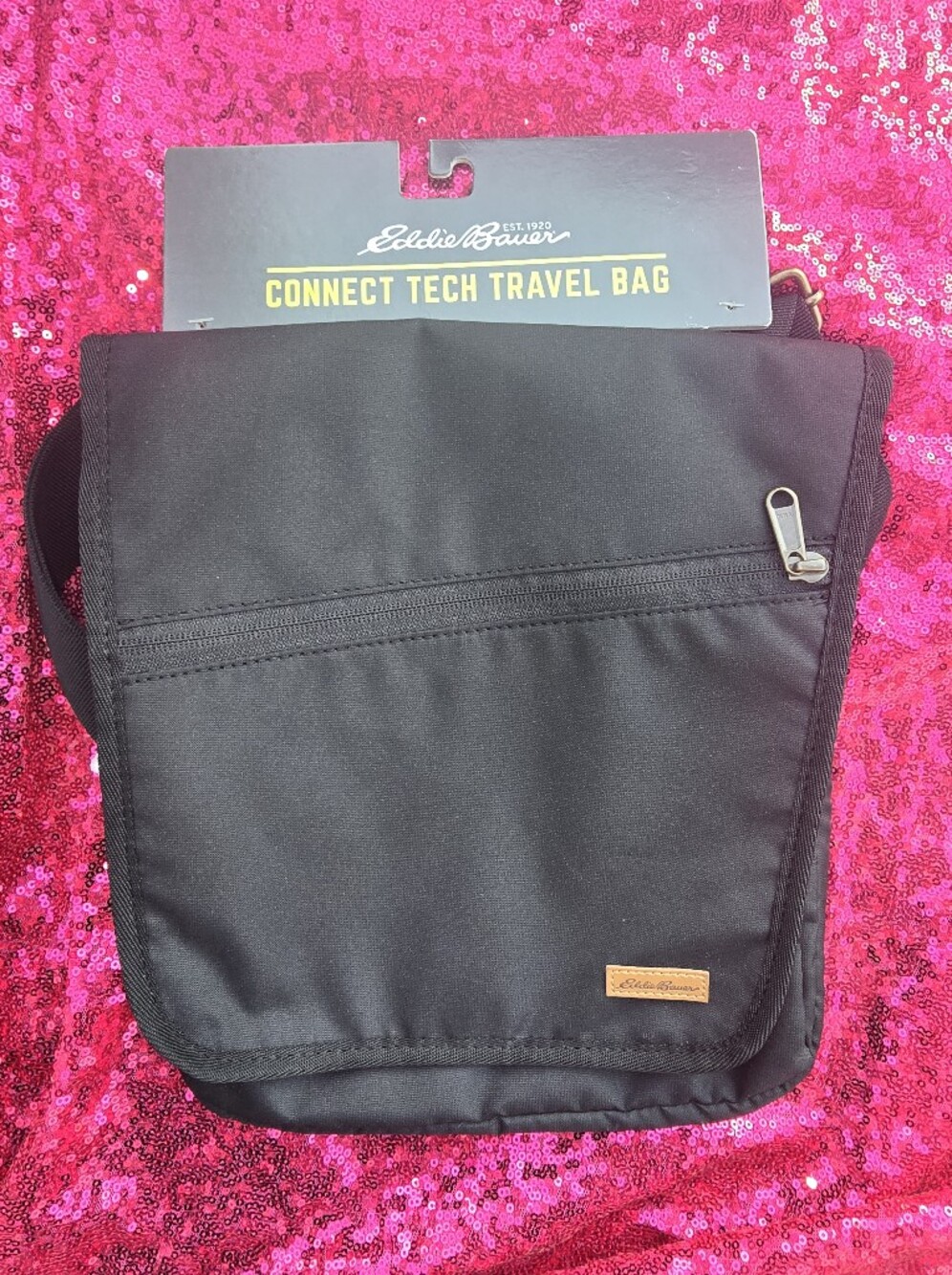 Eddie Bauer Black Connect Tech Travel Crossbody Laptop Case